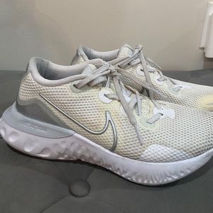 White Nike Renew